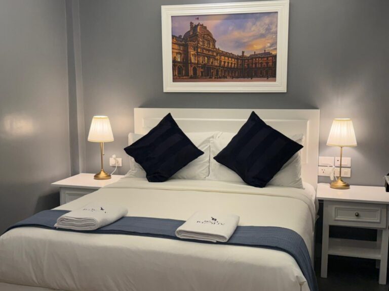 Suite Room